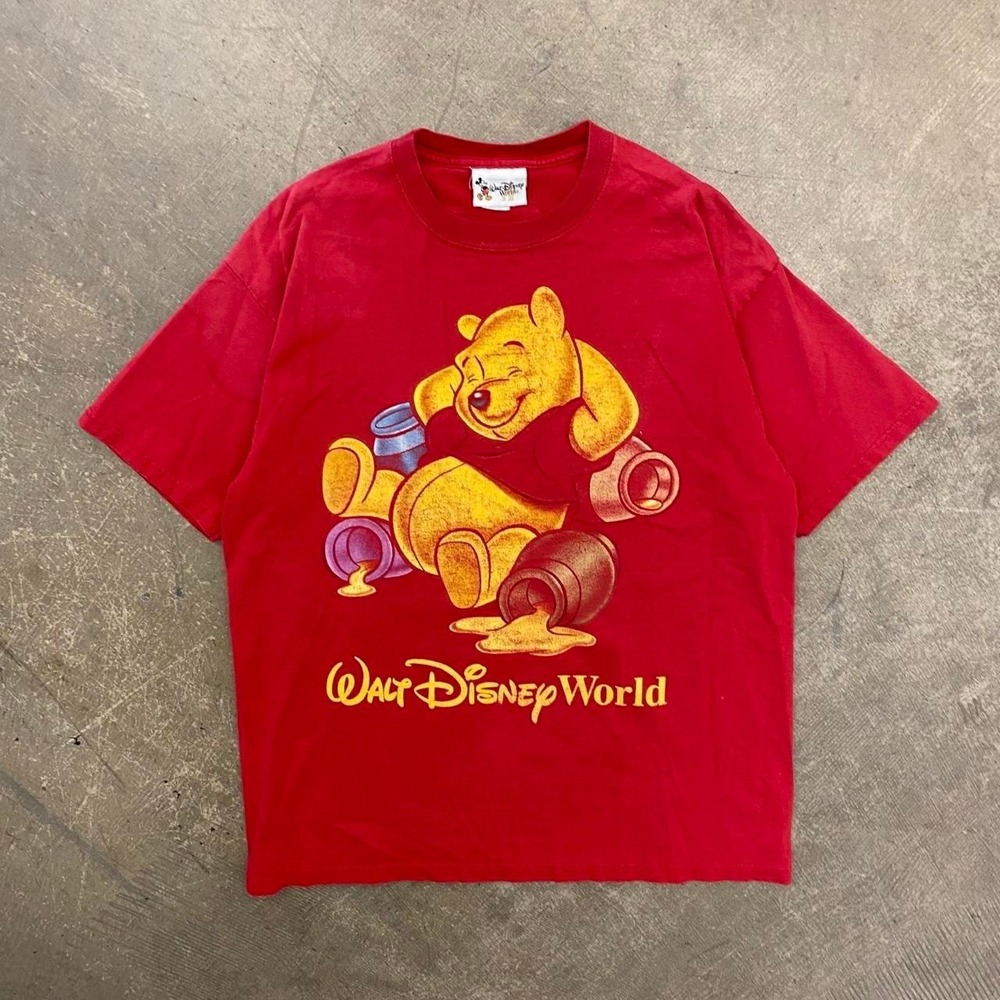 Vintage Disney Winnie The Pooh Bear Honey Walt Disney World 90s T-Shirt Medium